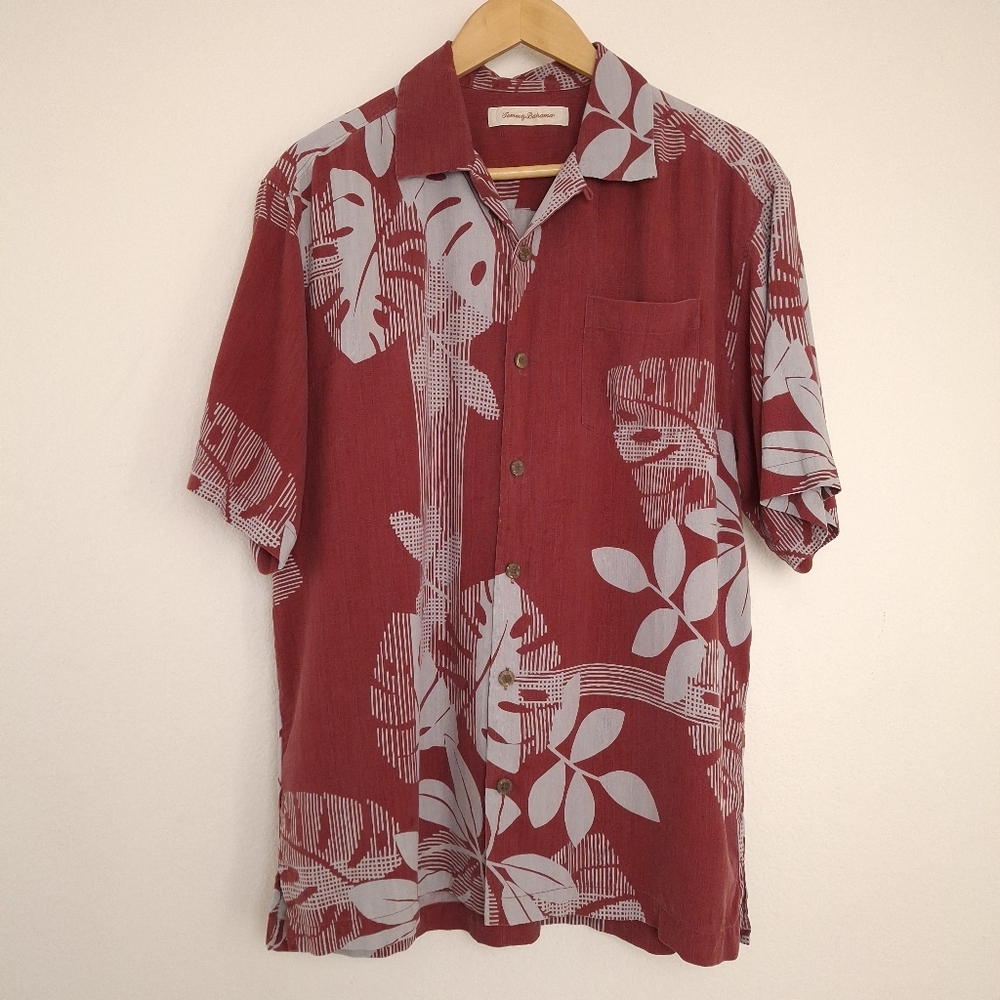 Tommy Bahama Silk Hawaiian Floral Print Shortsleeve Aloha Shirt Burgundy & Gray